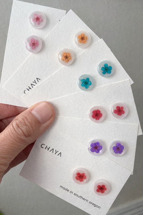 dried flower resin stud earrings botanical handmade jewelry
